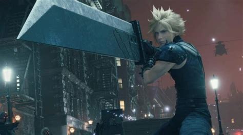 Best Weapon For Each Character In FF7 Remake.